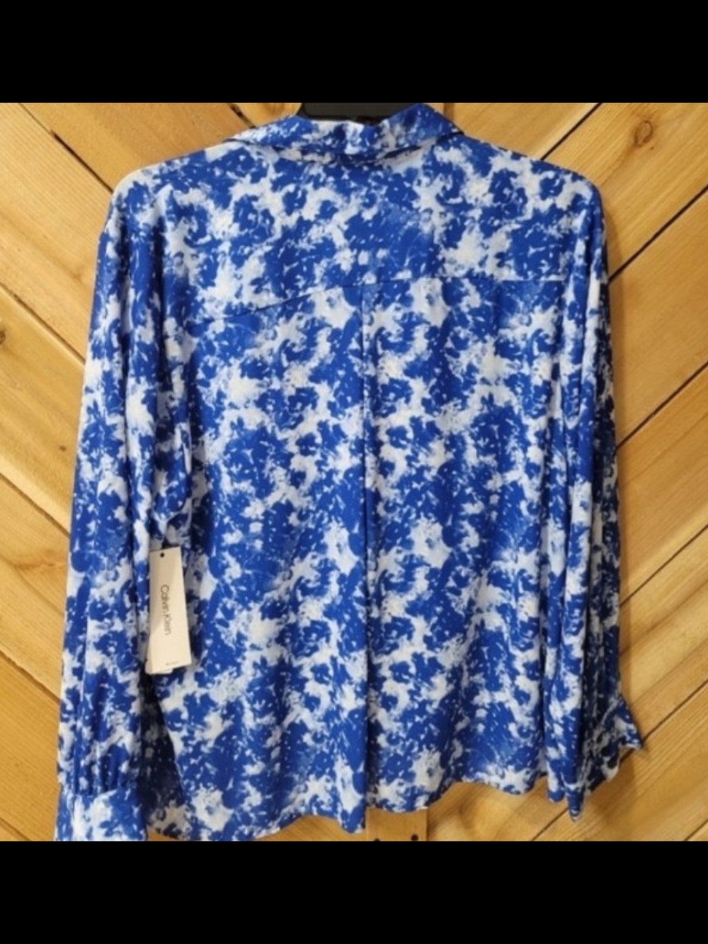 Calvin Klein Blue and White Abstract Print Blouse - Picture 2 of 6